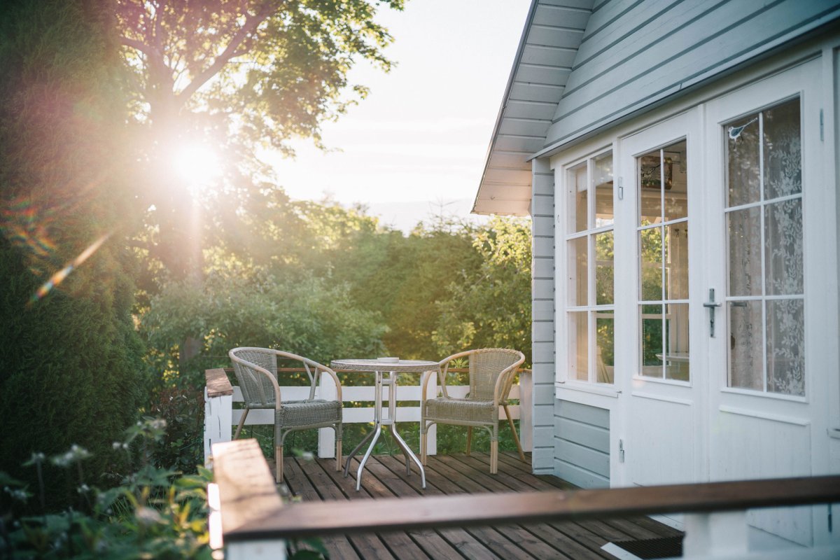 decking contractor for Edmonton