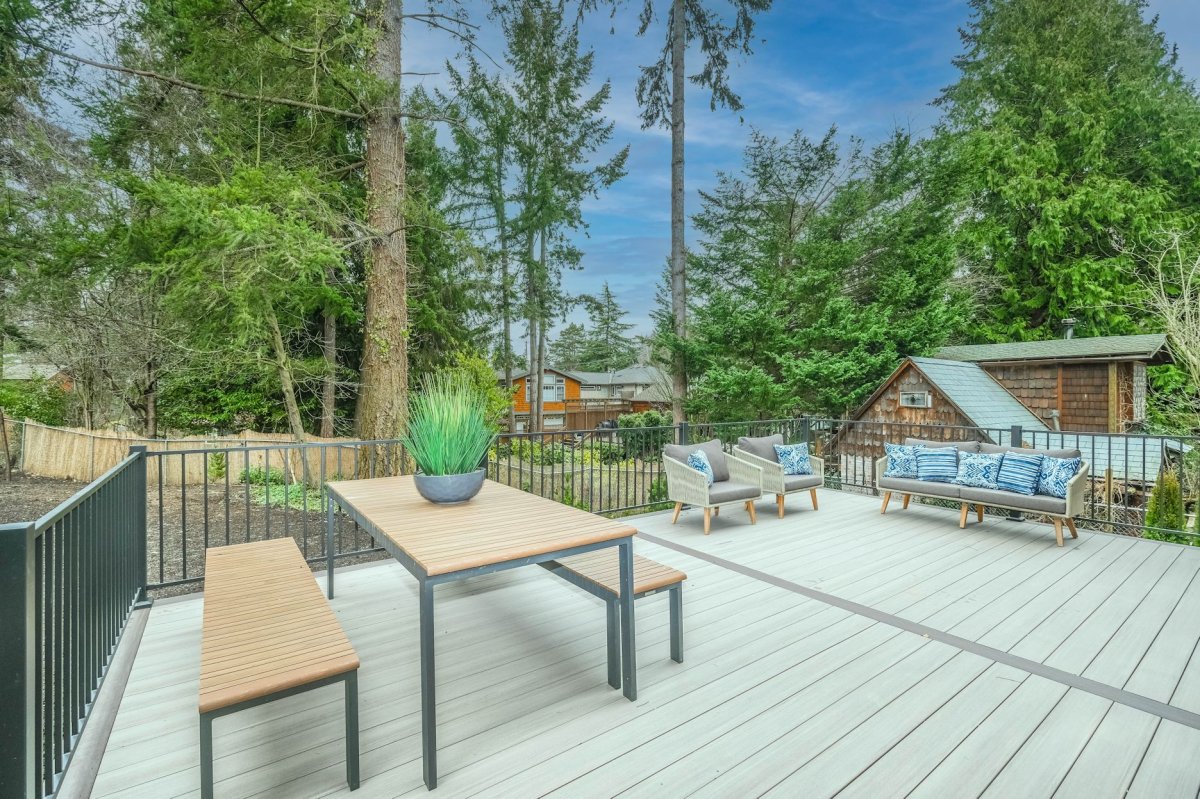 Edmonton Deck Builders